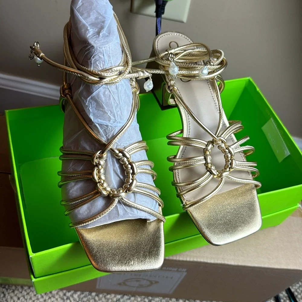 NWTIB - Sam Edelman Women's Westley Sandal, Heeled Sandal, Gold - Size 7 😍😍 - Picture 3 of 10